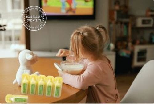 siro-an-ngon-eikenbi-kids-grow-power-plus-review-co-tot-khong-chuyen-gia-noi-gi1